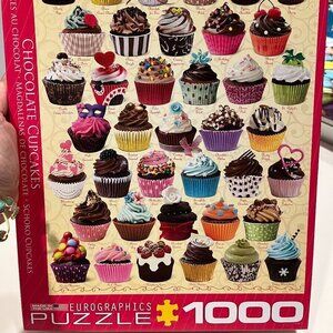 Puzzle 1000 pieces Cupcakes (Box set is complete)